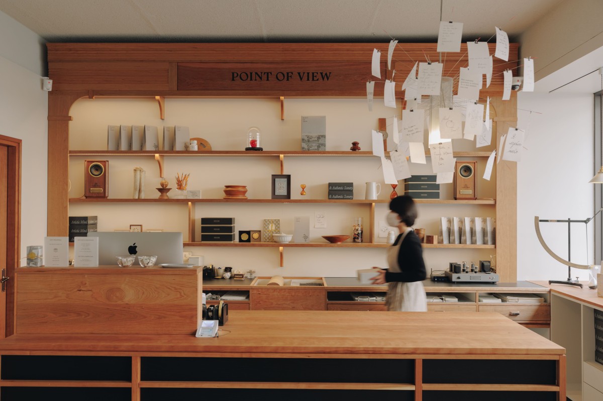 Point Of View, Seoul: 1F TOOL