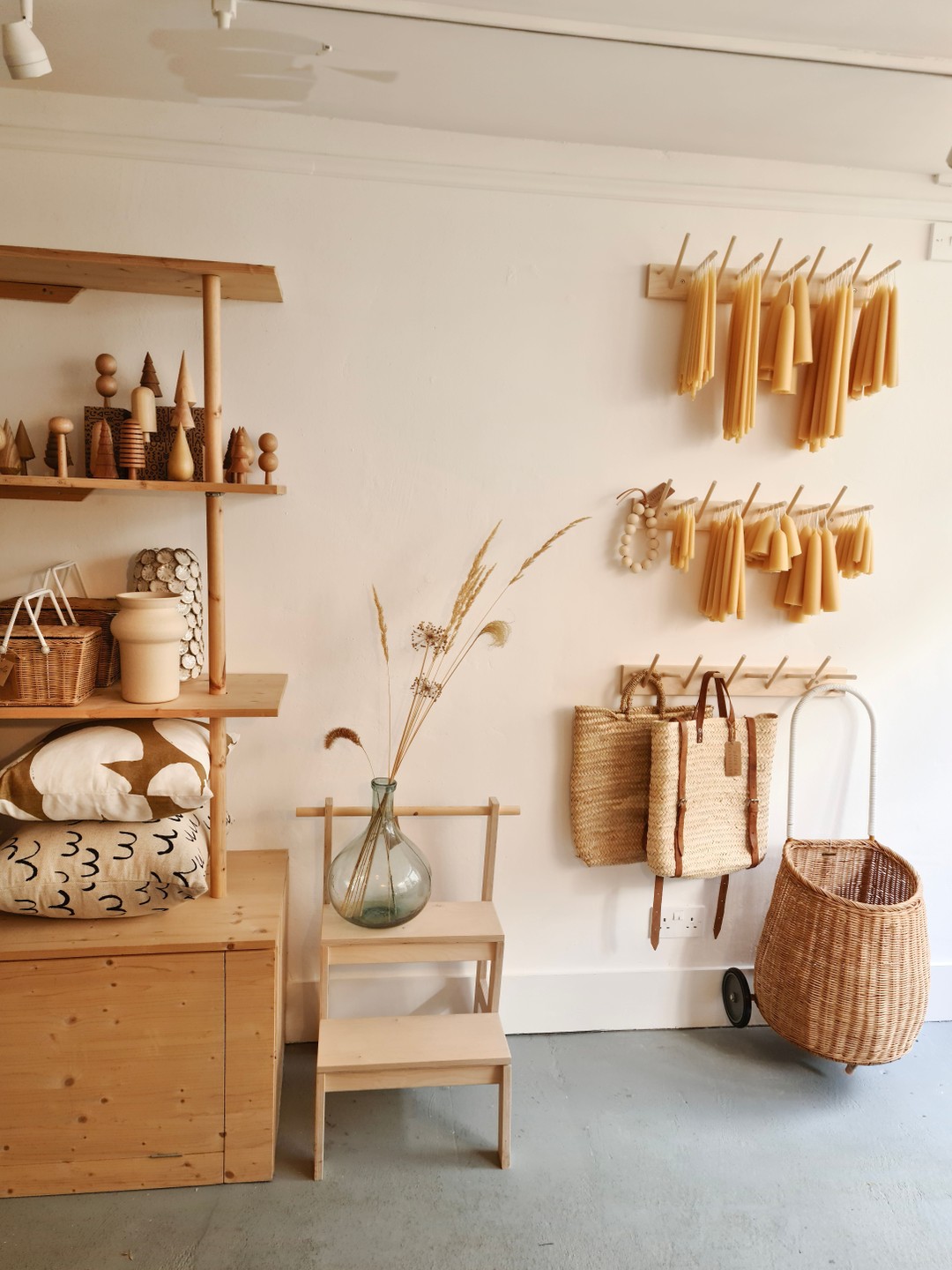 Alice in Scandiland, Lostwithiel