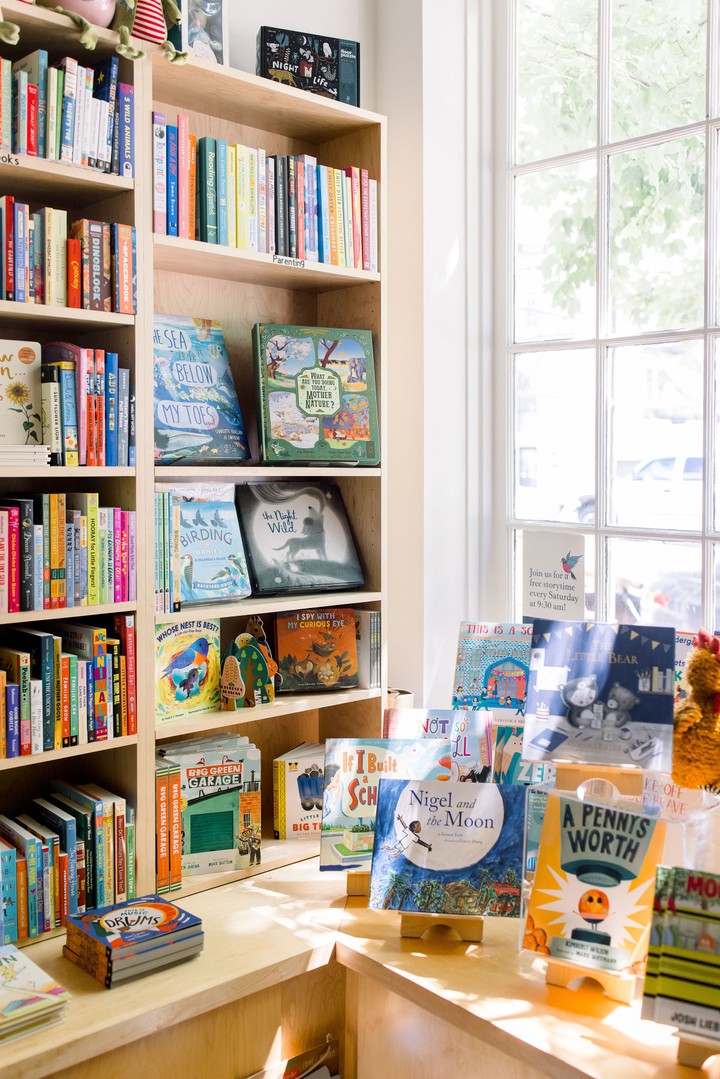 Old Town Books, Alexandria photo by Elis Llinares