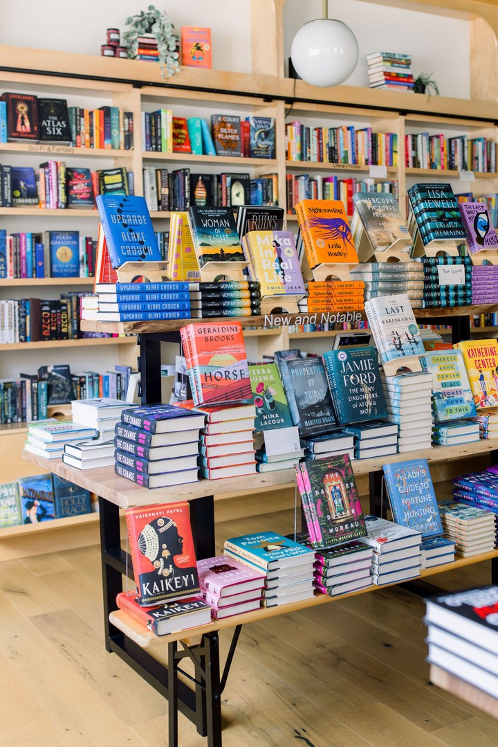 Old Town Books, Alexandria photo by Elis Llinares