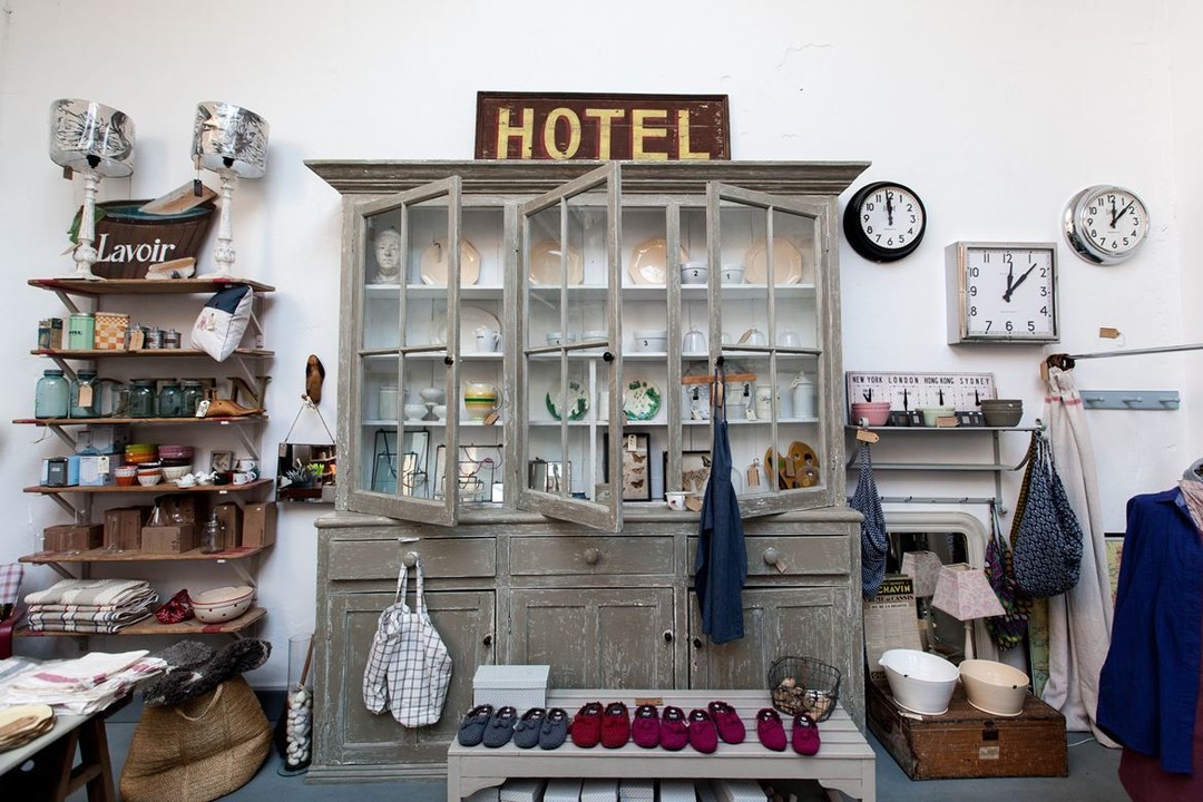 Deans Court Homestore, Dorset