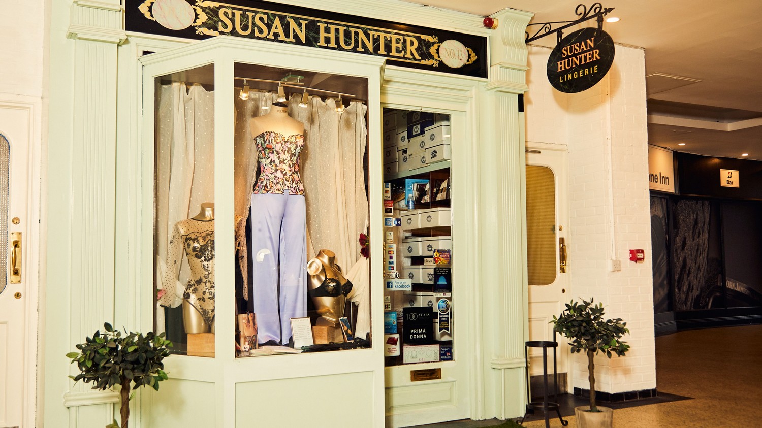 Susan Hunter