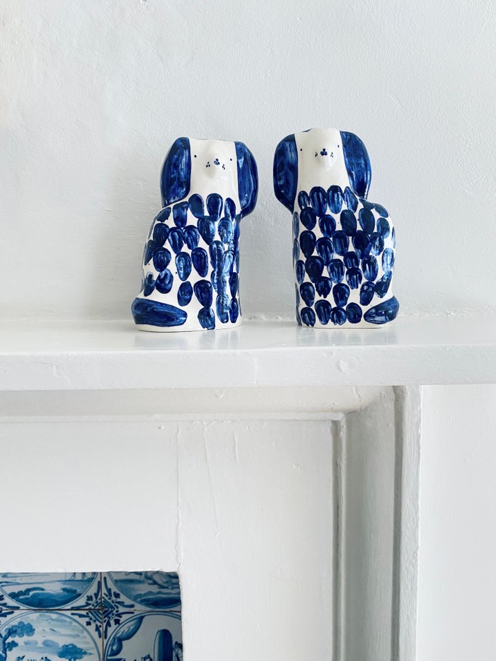 The Merchants Table, Suffolk  - Alex Sickling Blue & White Staffordshire Dogs 