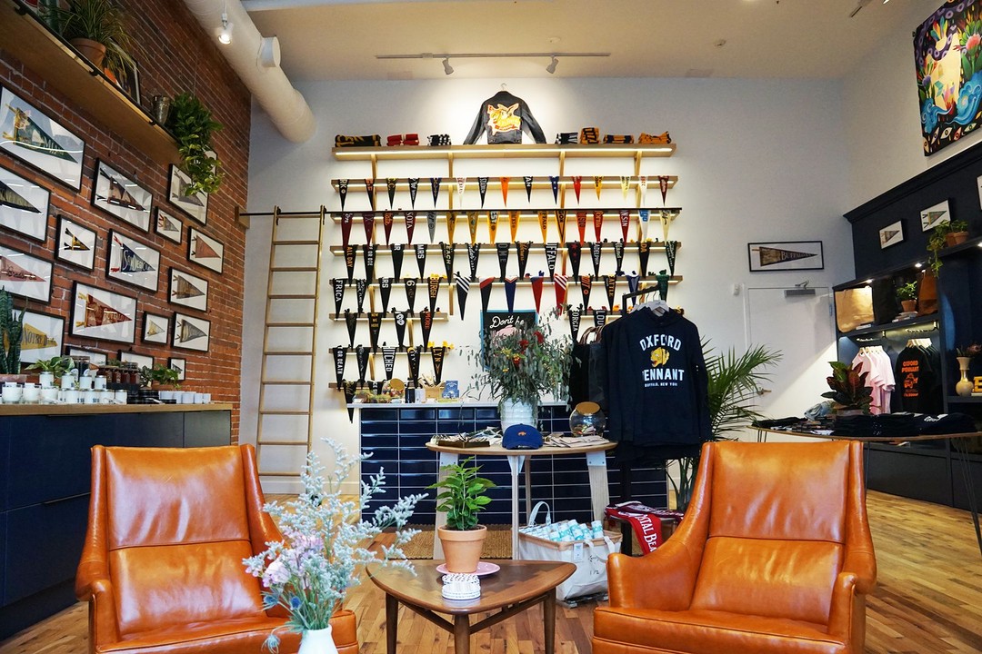 Oxford Pennant, Buffalo