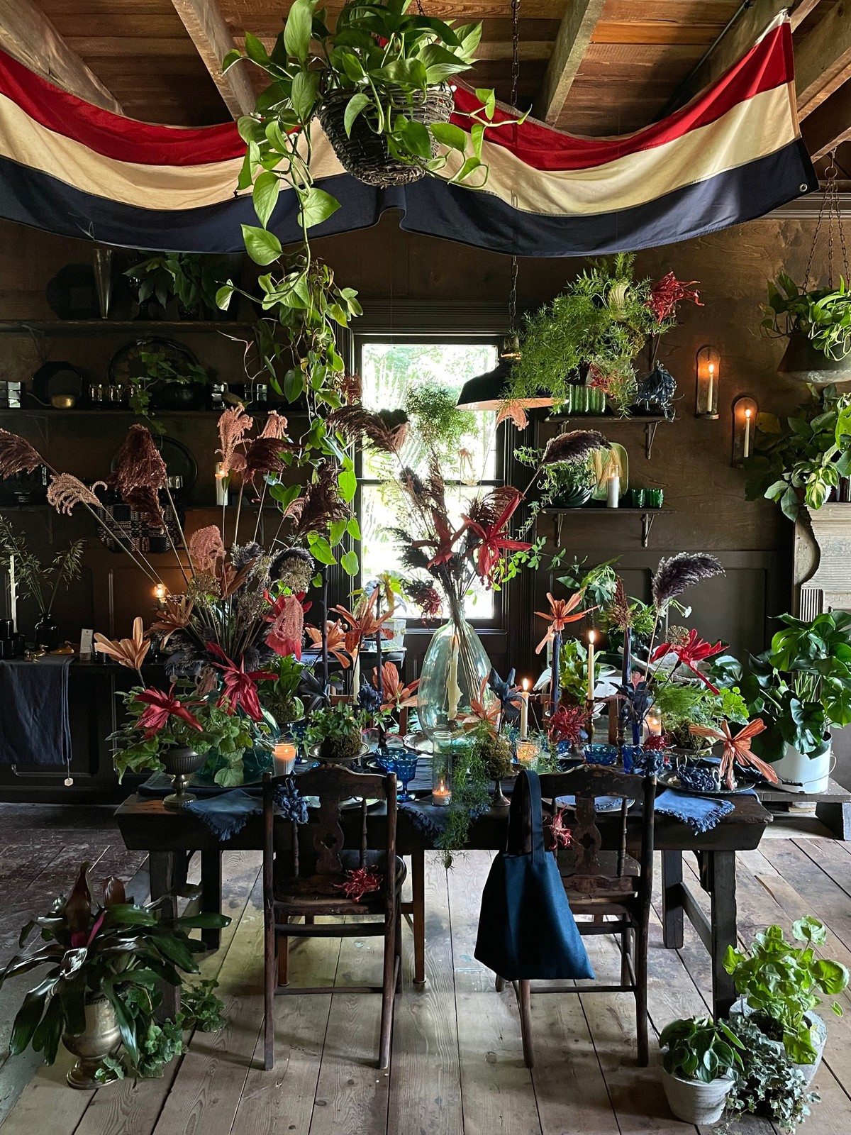 Hort & Pott, Freehold