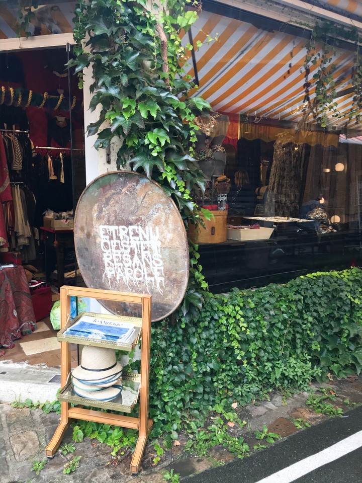 Marché aux Puces, Paris