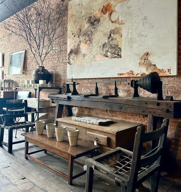 LAVA atelier, Franklin