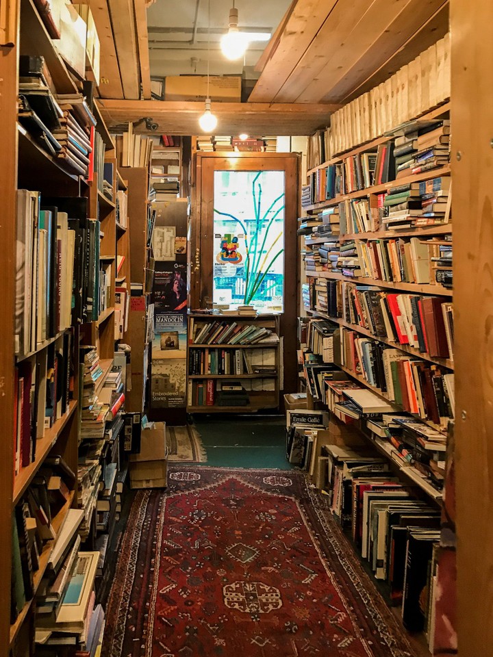 Armchair Books, Edinburgh