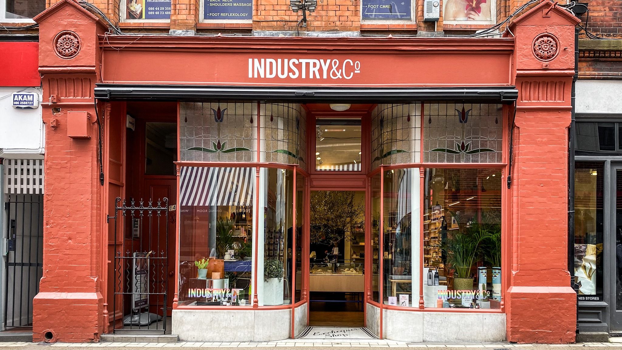 Industry & Co