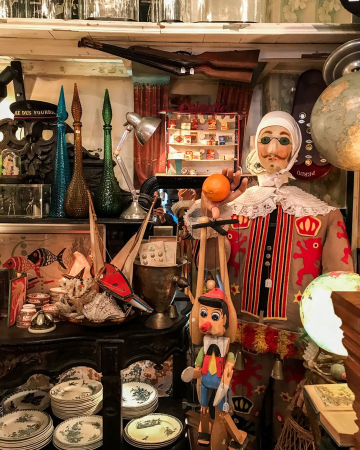 L'Objet Qui Parle, Paris