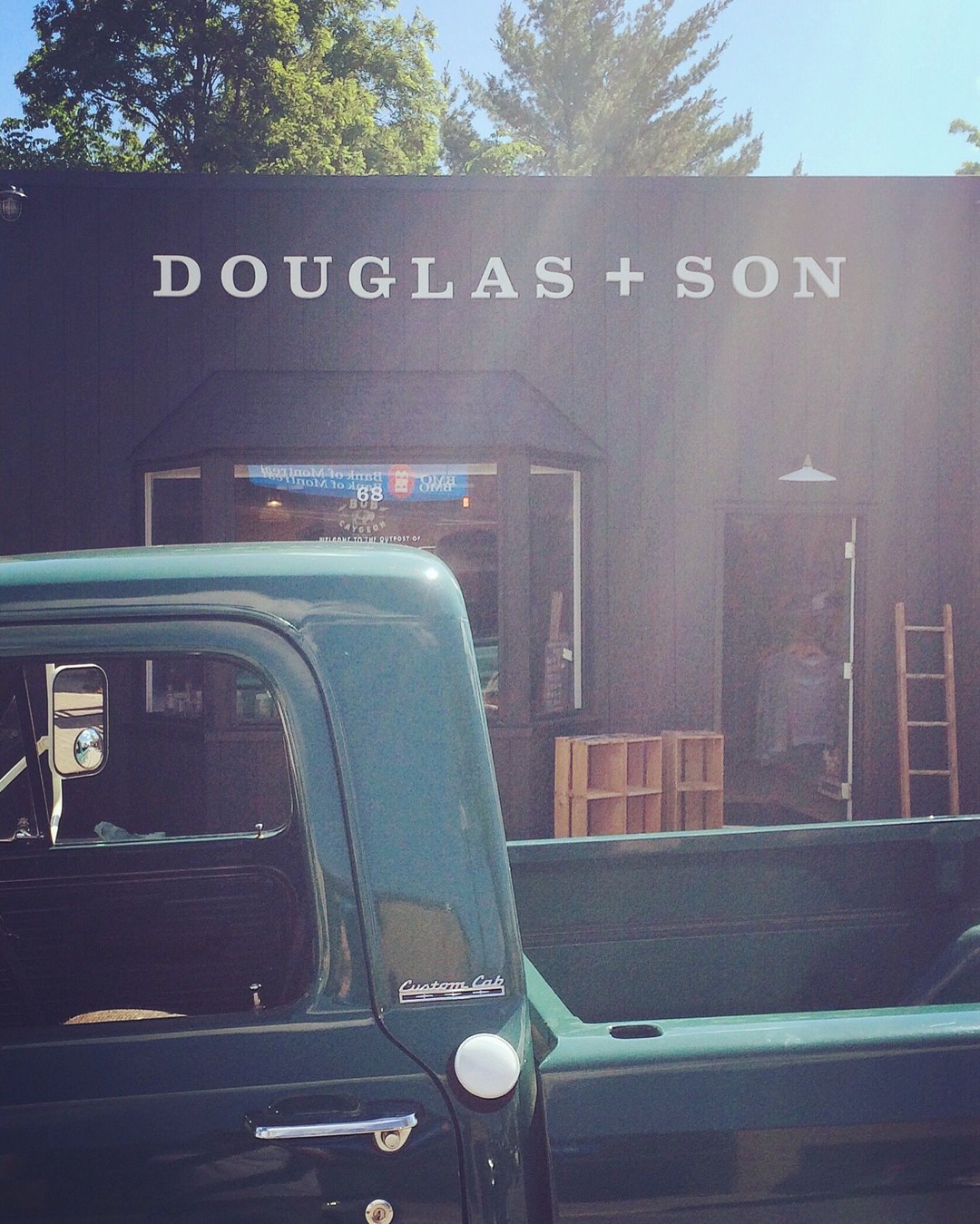 Douglas & Son, Bobcaygeon