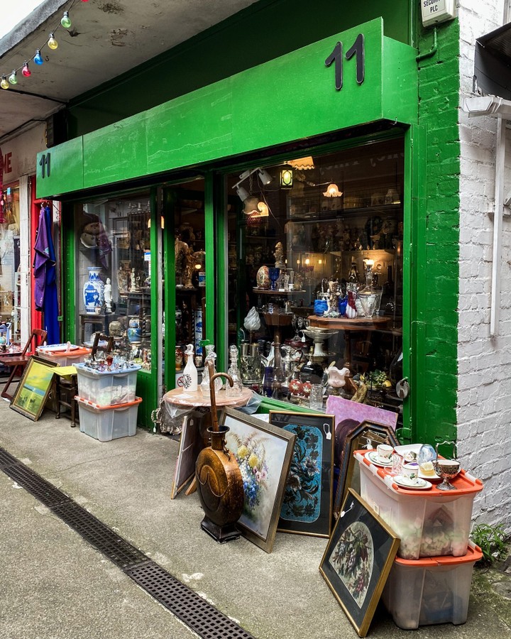 Pierrepont Arcade Market, London