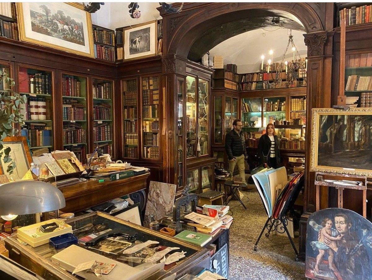 Antica Libreria Cascianelli, Rome