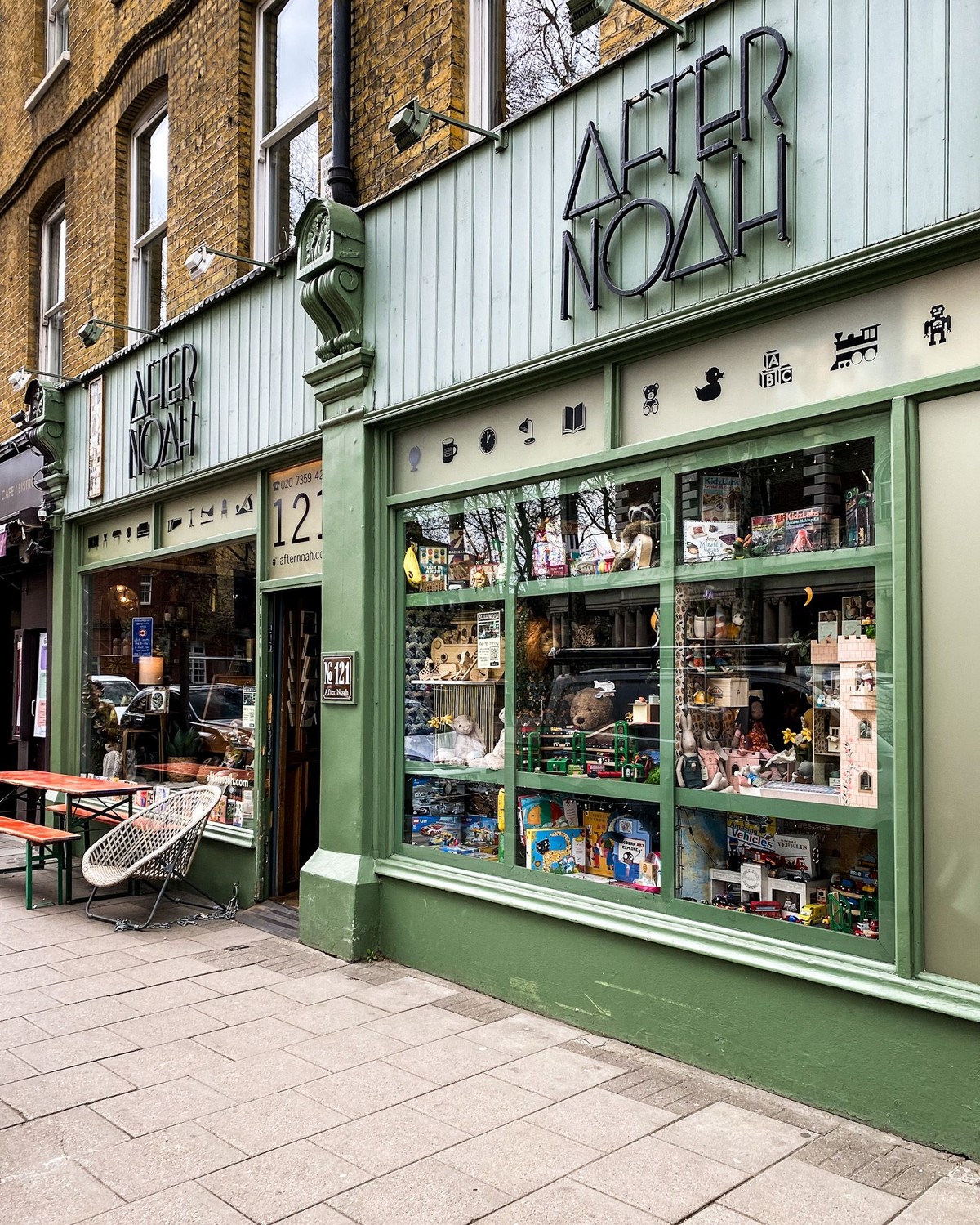 After Noah, London