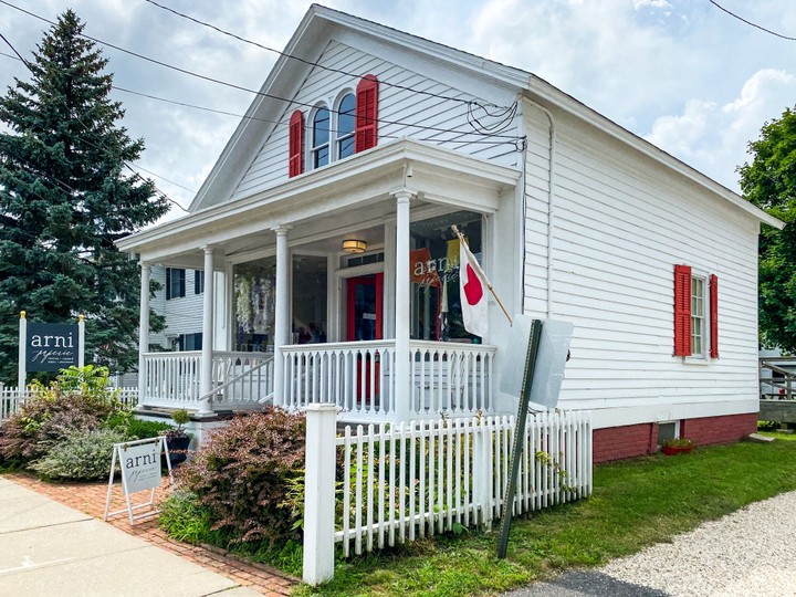 Arni Paperie, North Fork