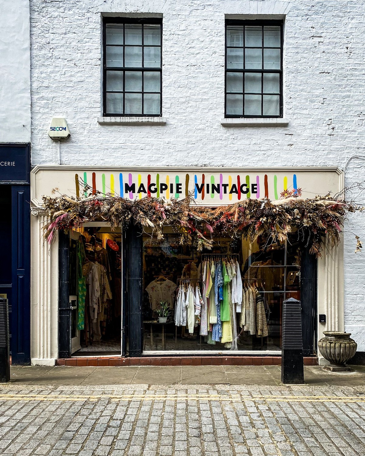 Magpie Vintage, London