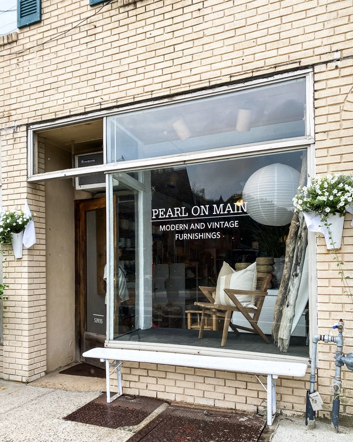 Pearl on Main, North Fork