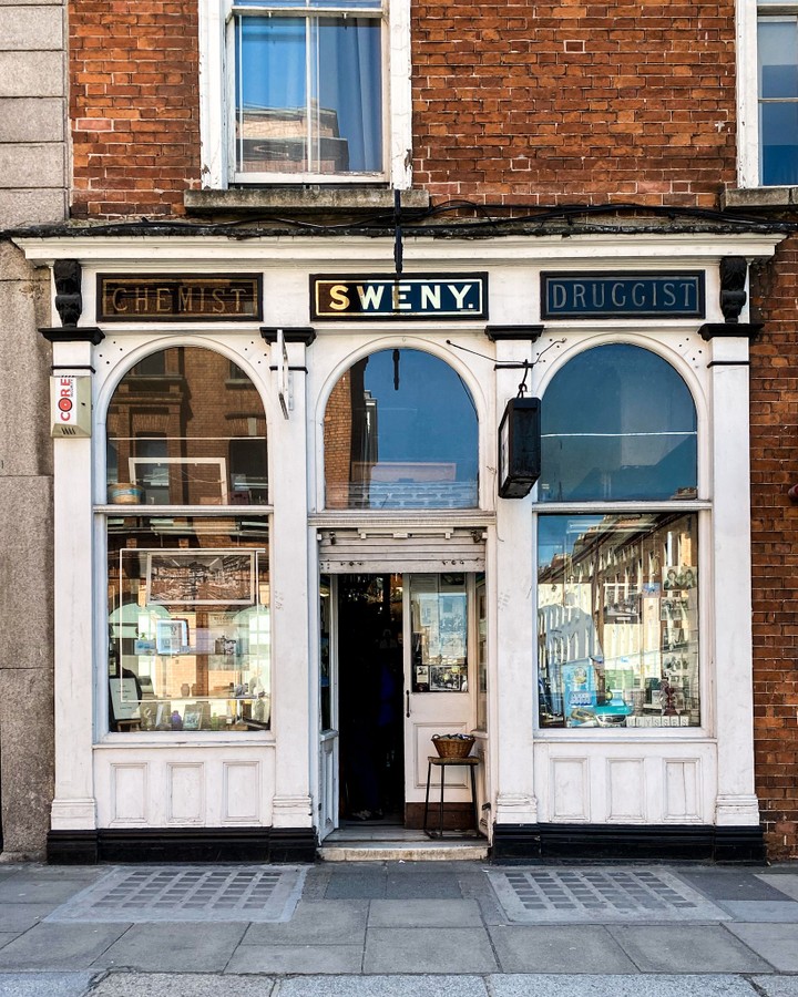 Sweny's, Dublin