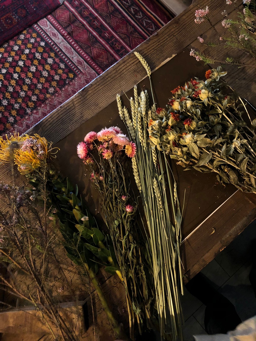 Vicolo Via Mameli, Milan: Dried Flower