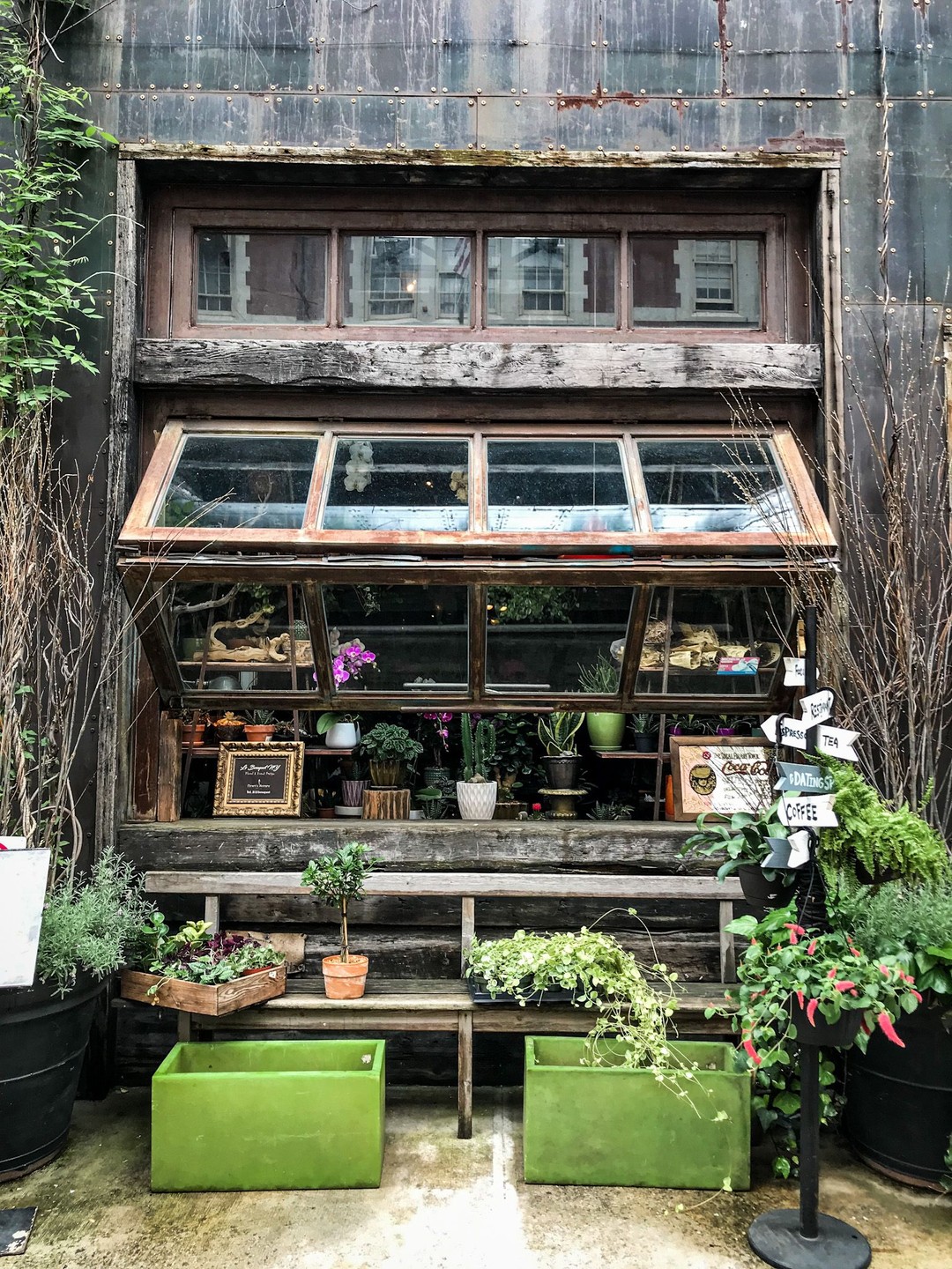 Le Bouquet NY, East Village