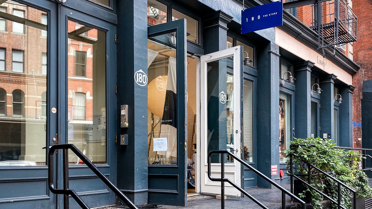 180 the Store