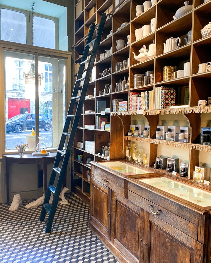 Astier de Villatte, Paris
