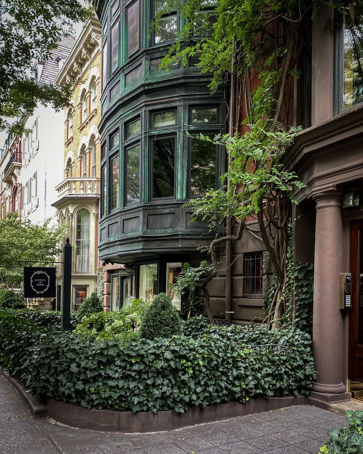 Creel and Gow, New York