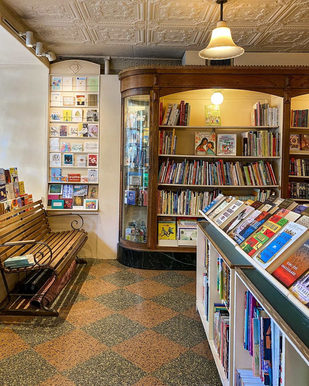 The Corner Bookstore, New York