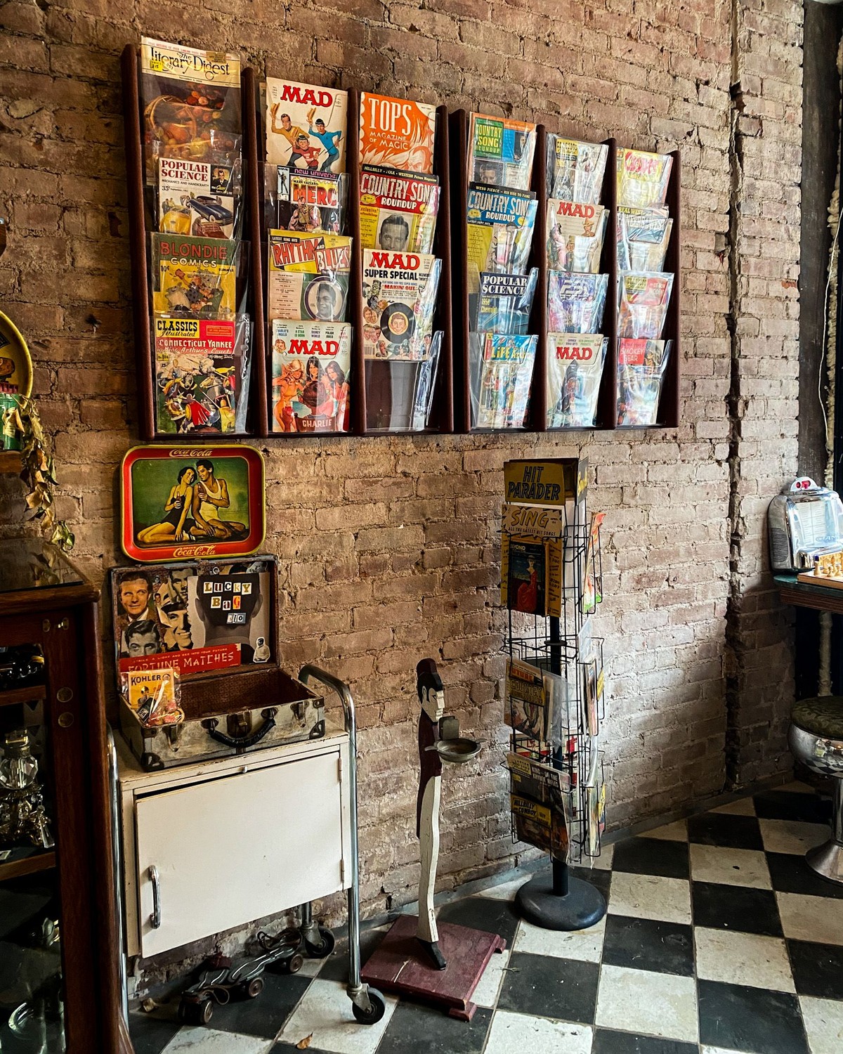 Biggie's Bodega, New York