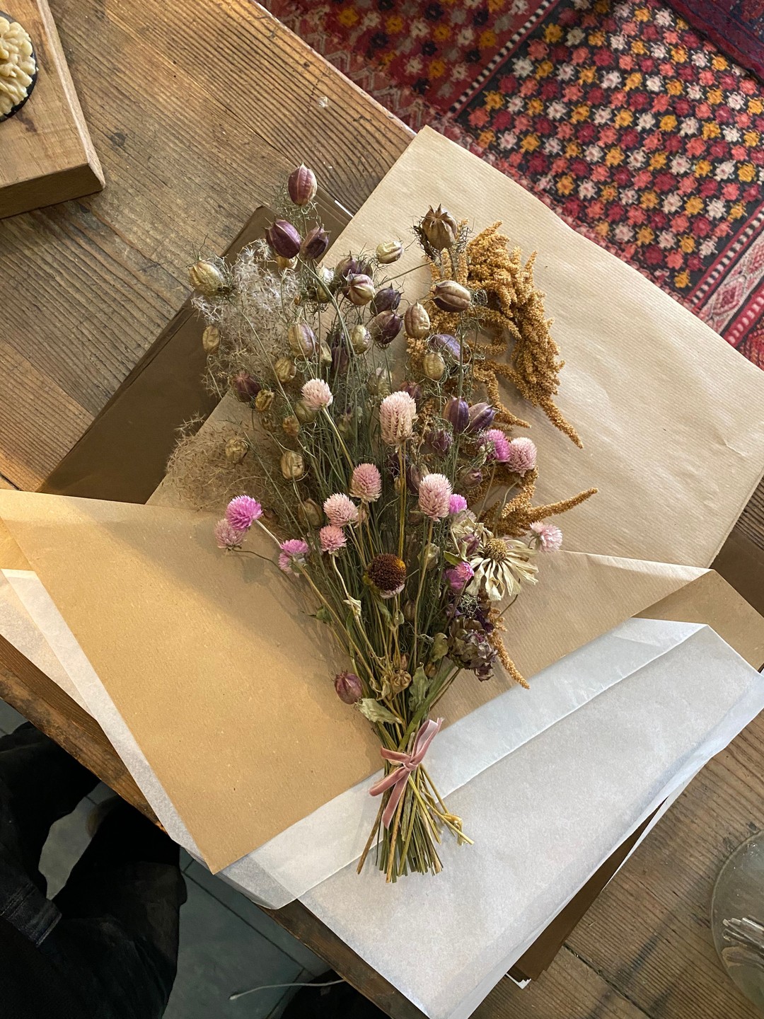 Vicolo Via Mameli, Milan: Dried Flowers