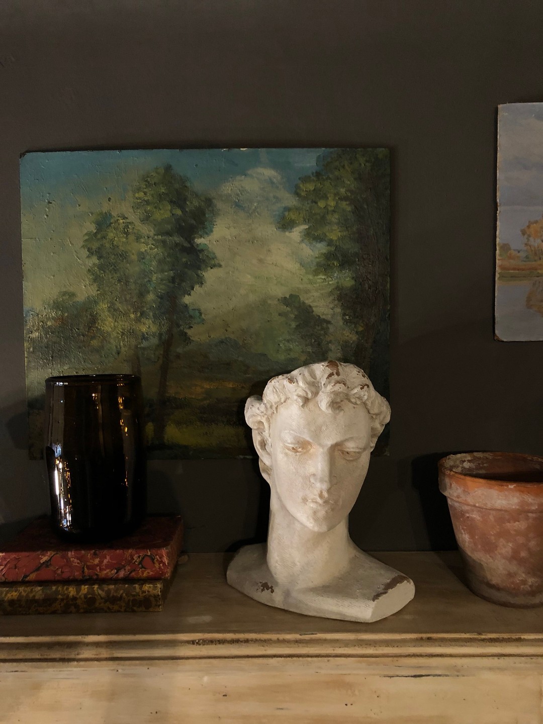 Vicolo Via Mameli, Milan: Home Decor