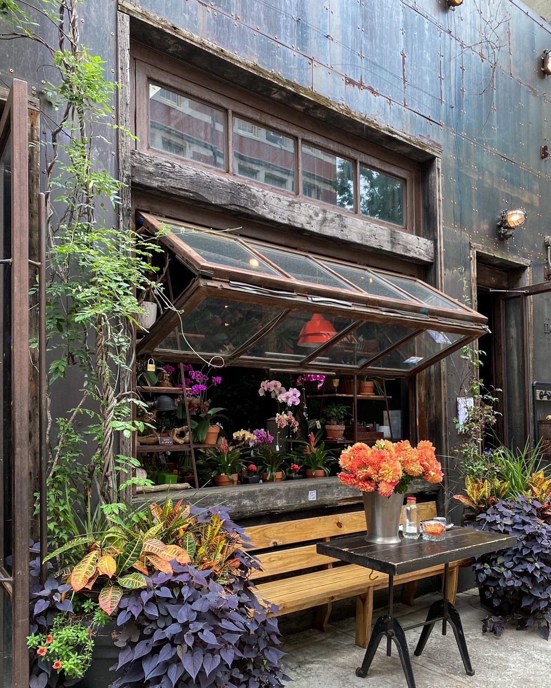 Le Bouquet NY, East Village