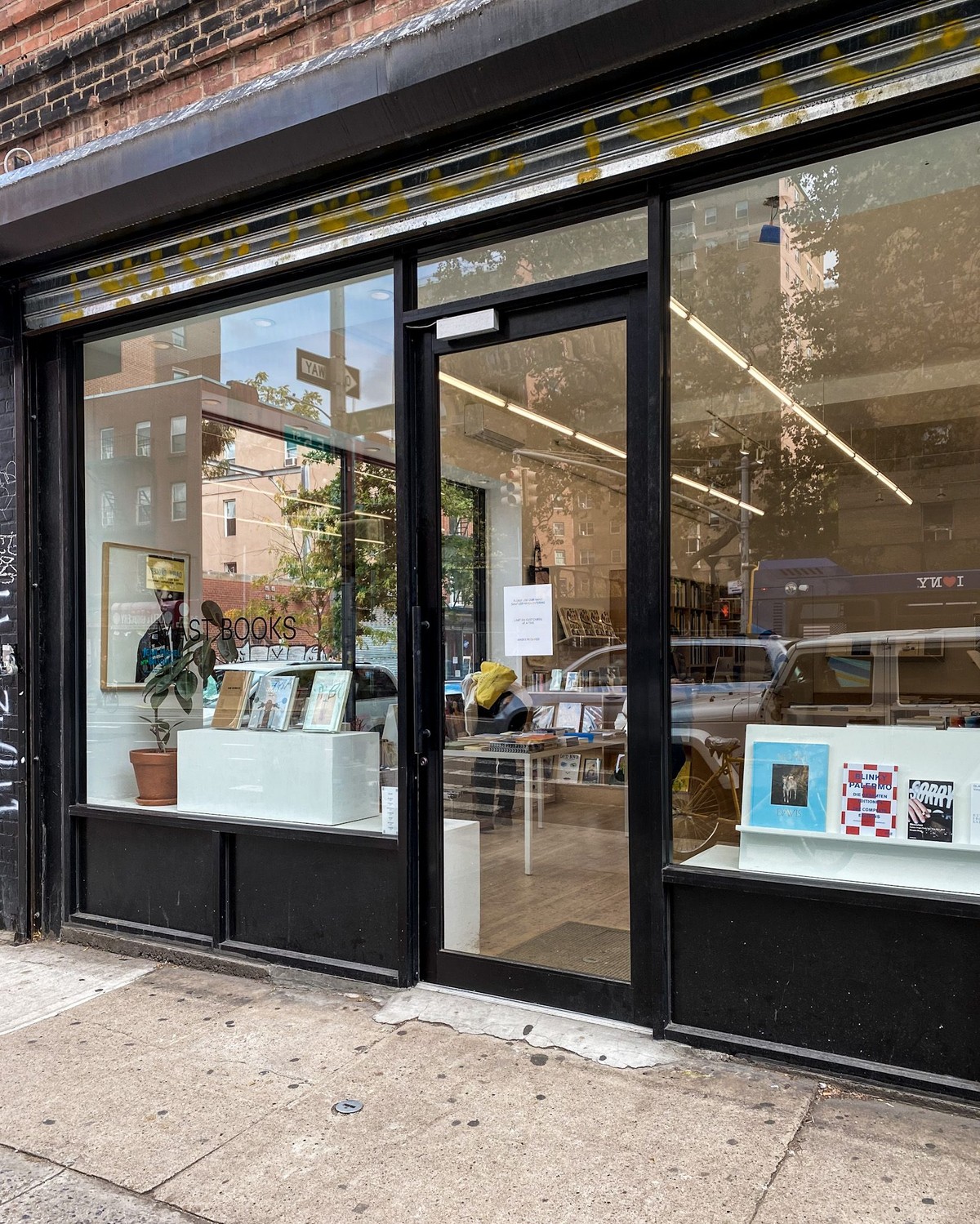 Mast Books, New York