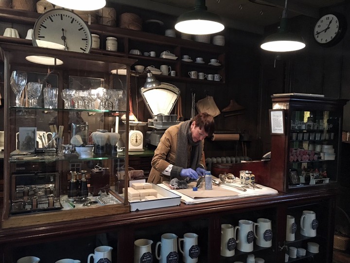 A G Hendy & Co, Hastings