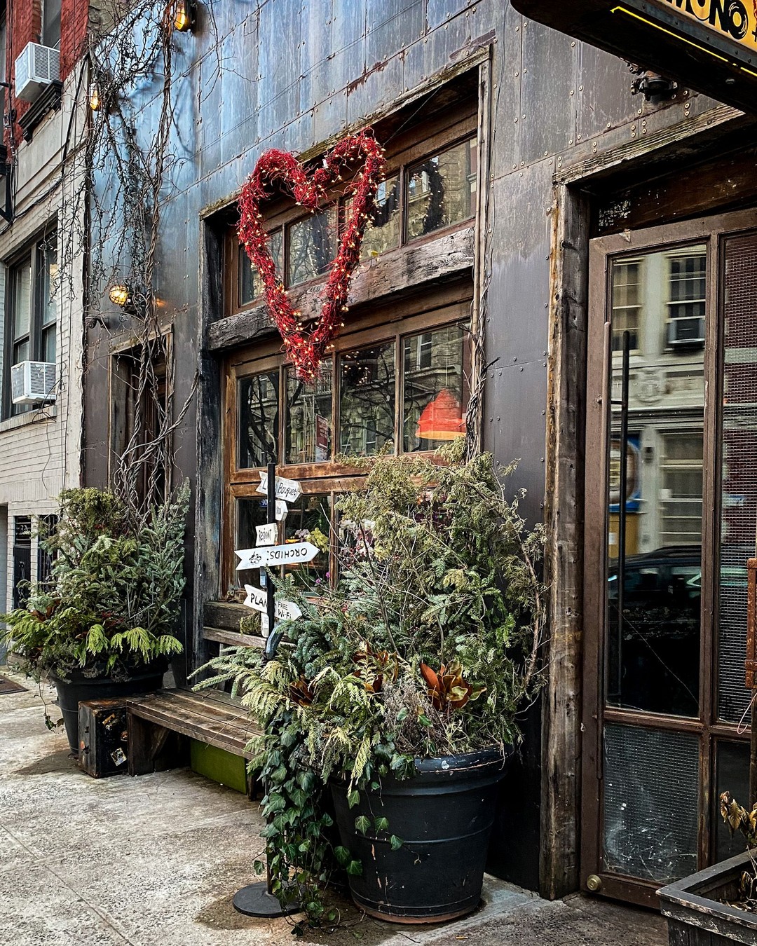 Le Bouquet NY, East Village