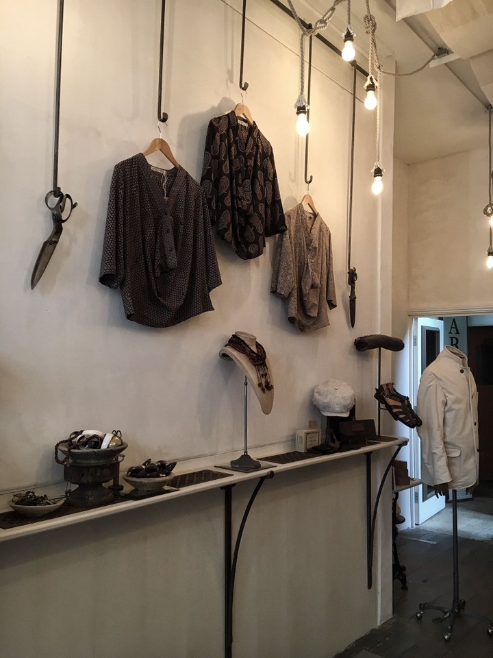 Warp & Weft, Hastings