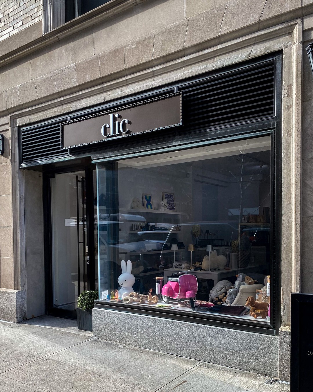 Clic, Upper East Side
