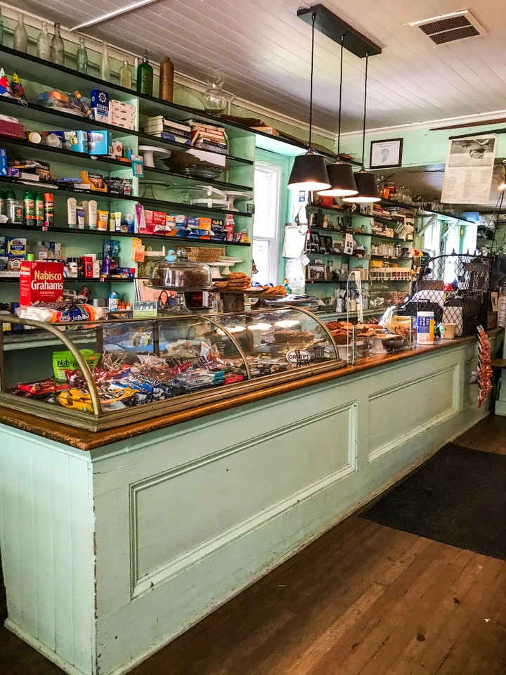Orient Country Store, North Fork