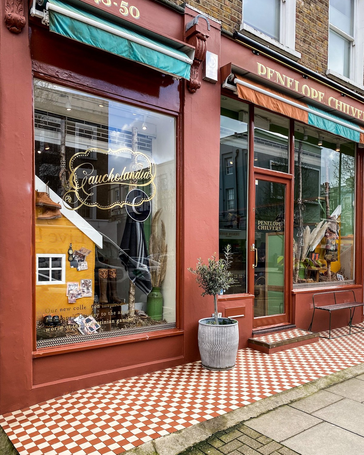 Penelope Chilvers, Notting Hill