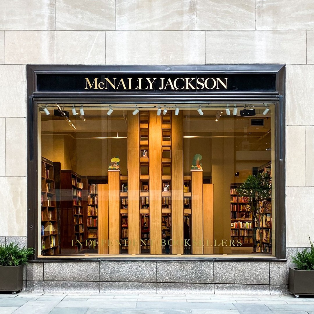 Square McNally Jackson, Rockefeller Center