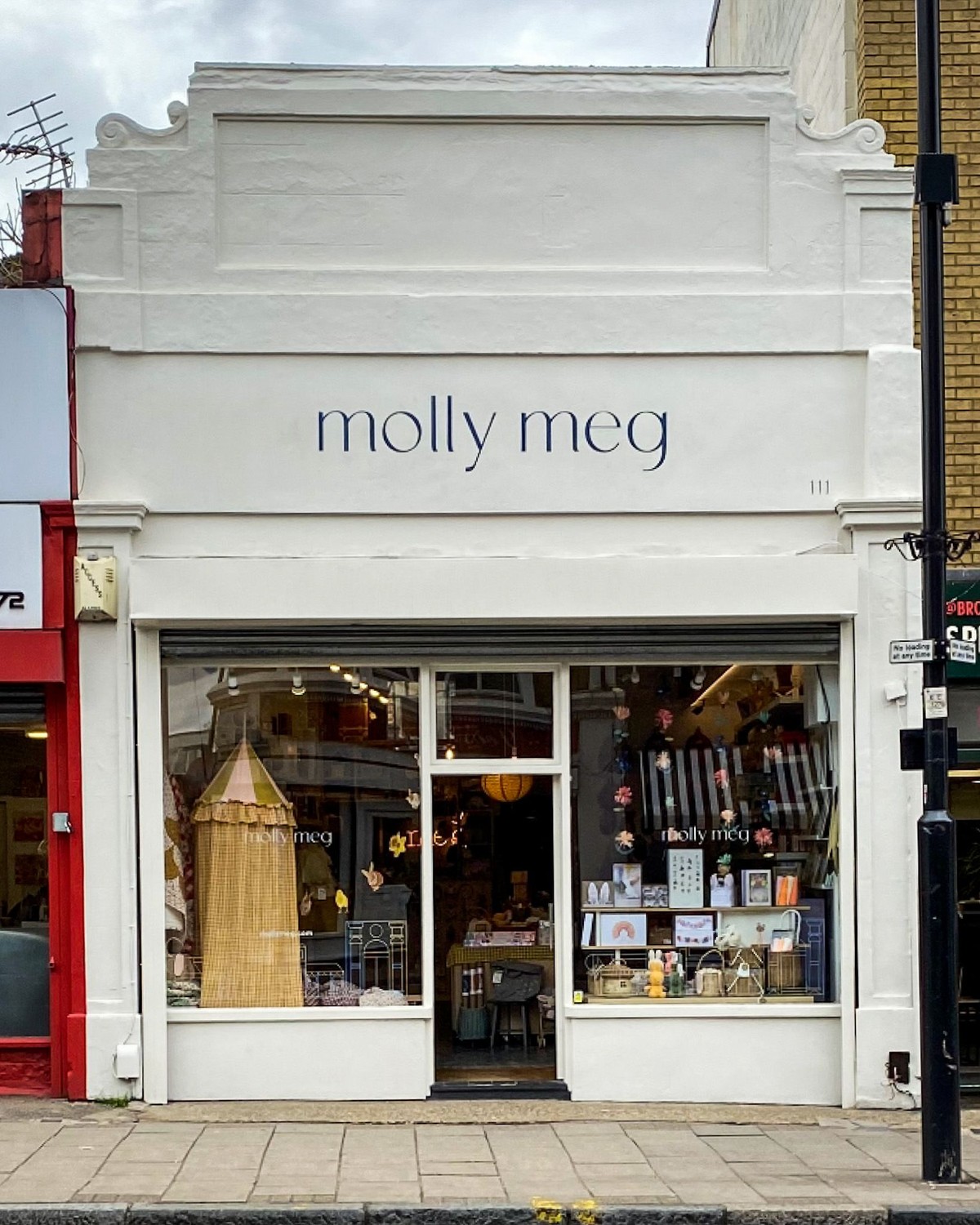 Molly Meg, London - shopfront