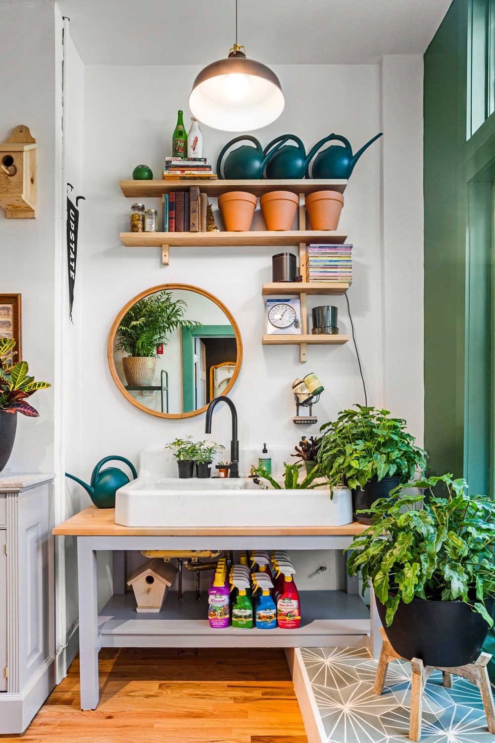 Tend, Greenpoint