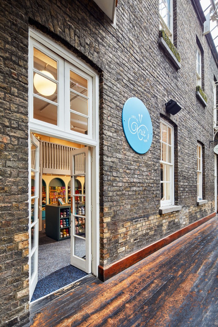 TIK Shop Exterior with signage 2023 Professional Image Ken Walsh
