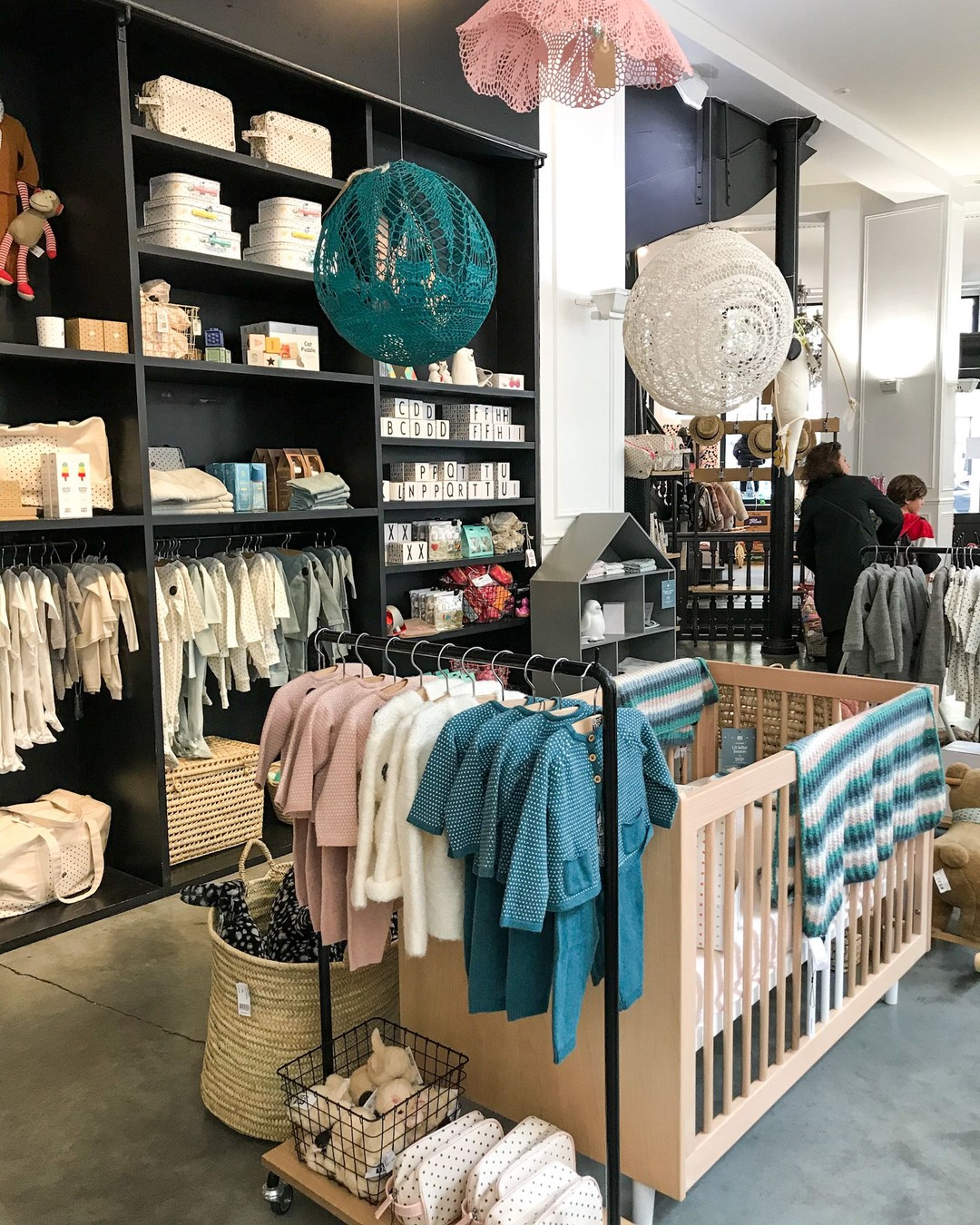 Bonton, Paris