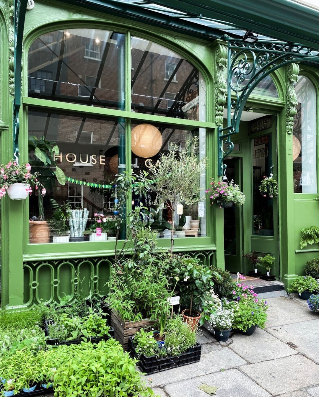 Howbert & Mays, Monkstown