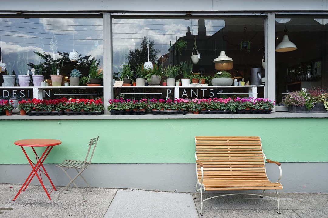 Howbert & Mays, Monkstown