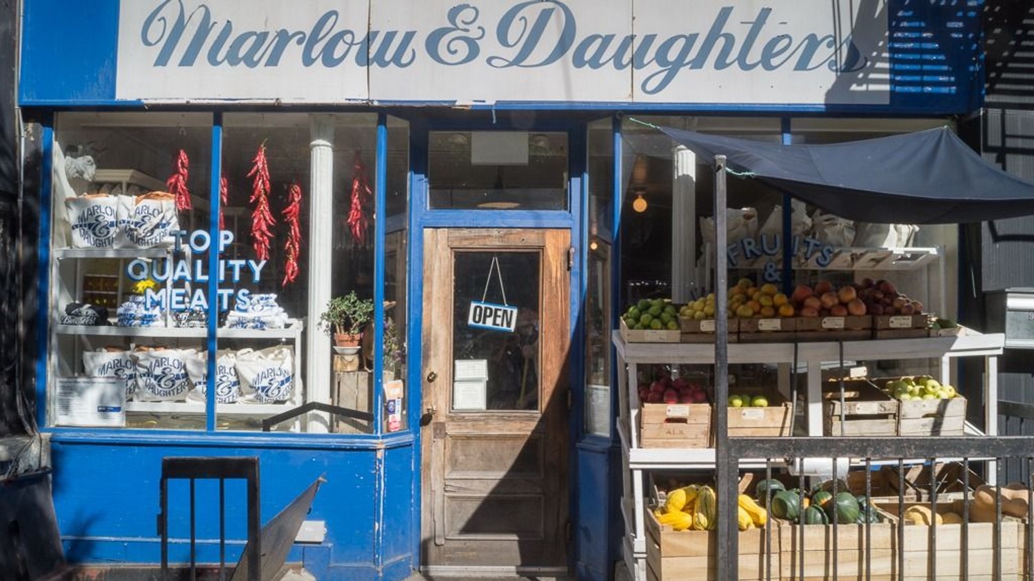 Marlow & Daughters