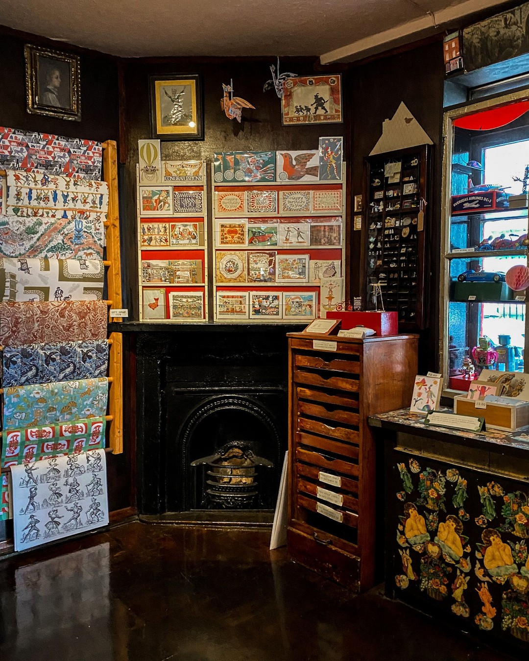 Pollocks Toy Museum & Shop, London