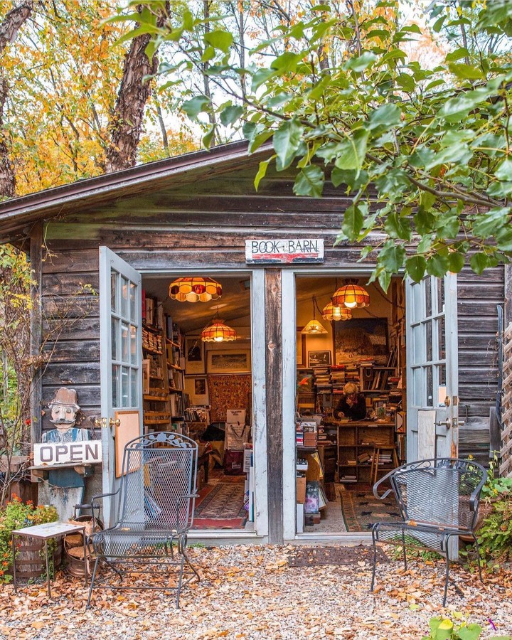 Rodgers Book Barn