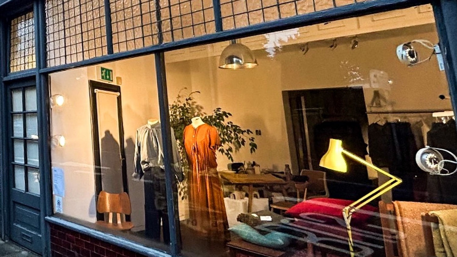 99b Concept Store